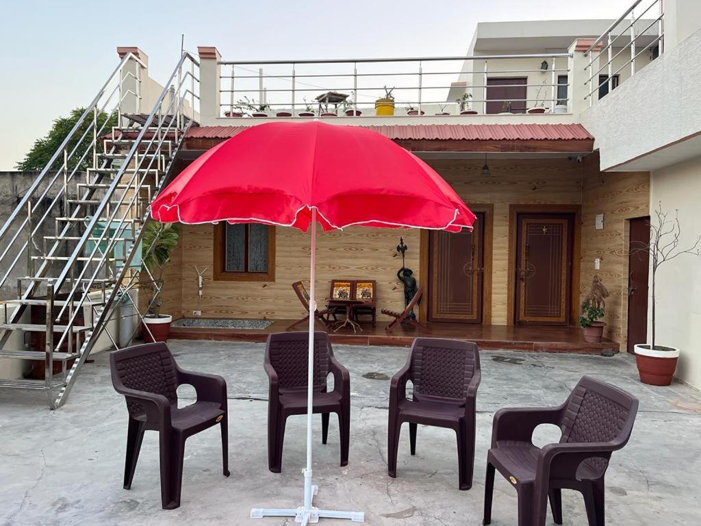 شقة Colonel'S Abode آغْرا المظهر الخارجي الصورة